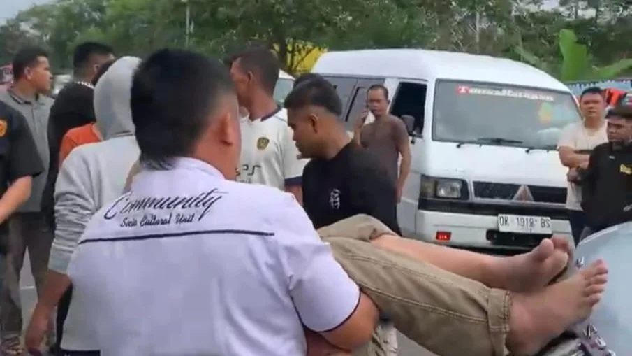 Aksi Heroik Polisi Selamatkan Korban Kecelakaan Maut di Jalinsum Sipirok