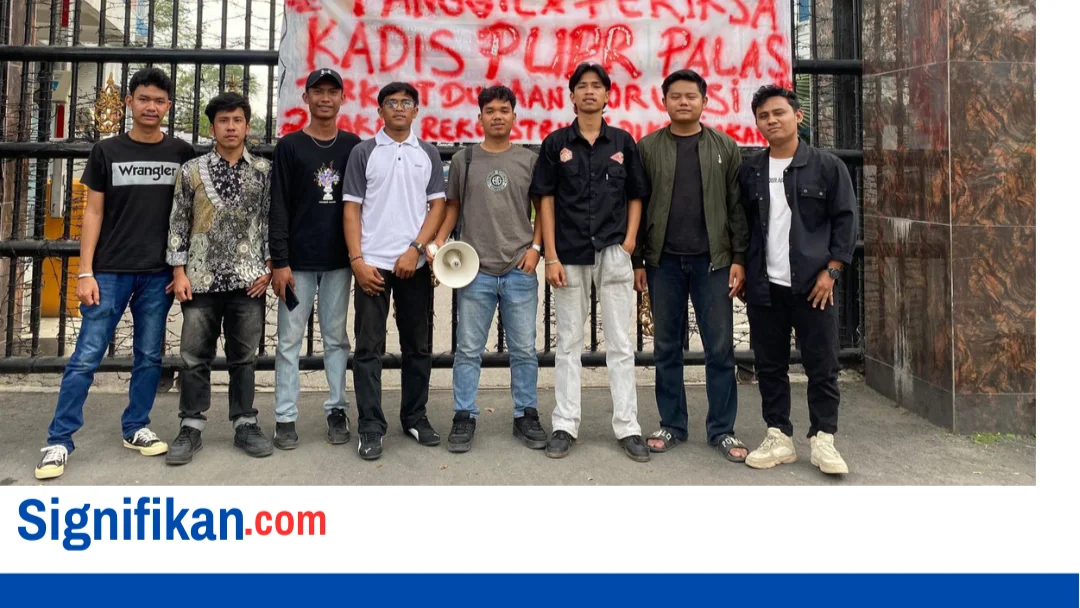 GERAM (Gerakan aktivis Muda) Sumut melakukan aksi Dugaan Tindak Pidana Korupsi 2 Proyek Rekonstruksi Jalan Dinas PUPR Kabupaten Padang Lawas